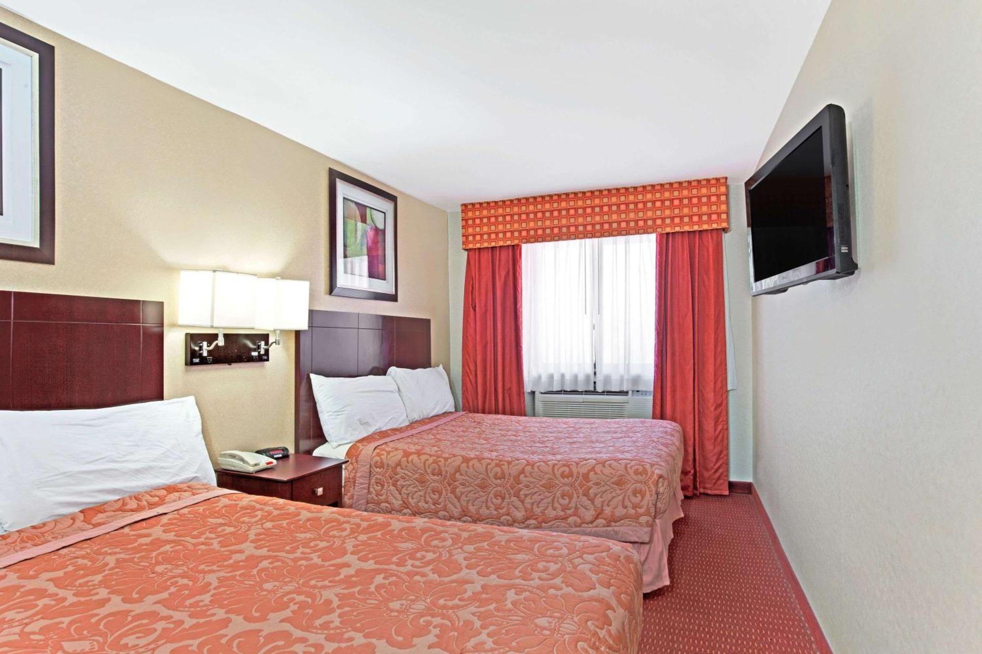 Queen Room Two Queen Beds Non-Smoking