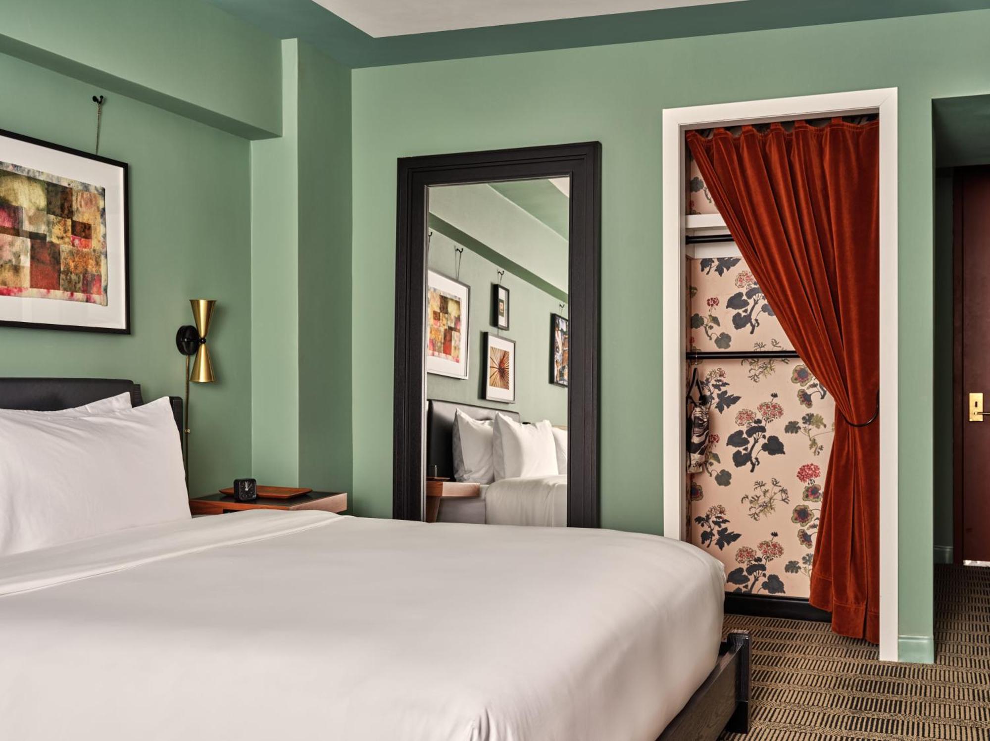 Deluxe Two Queen Beds