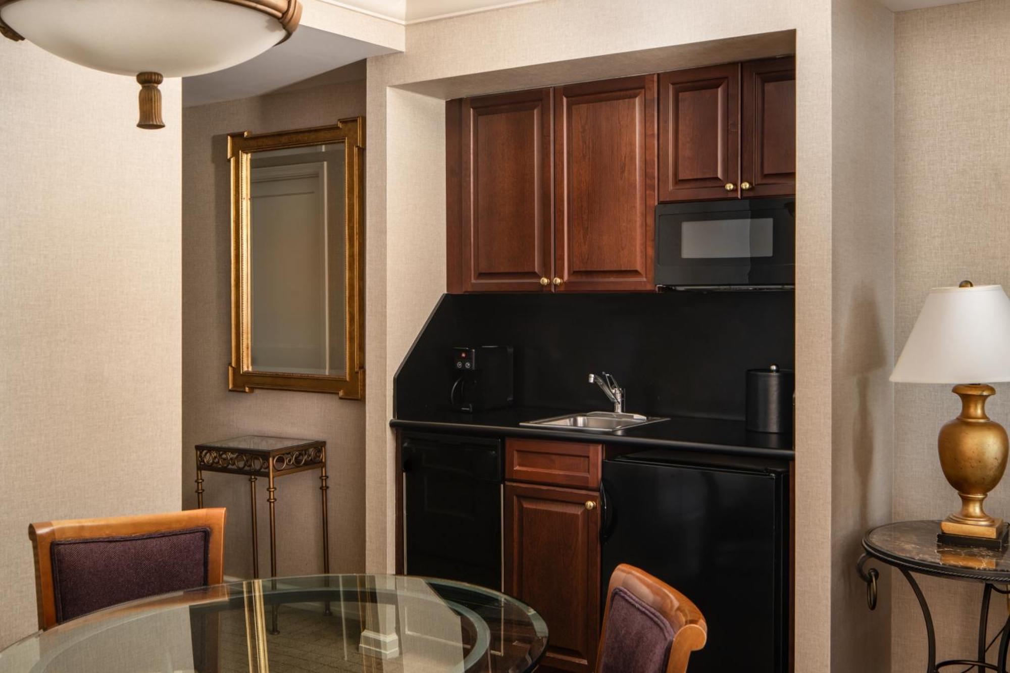 Executive Junior Suite