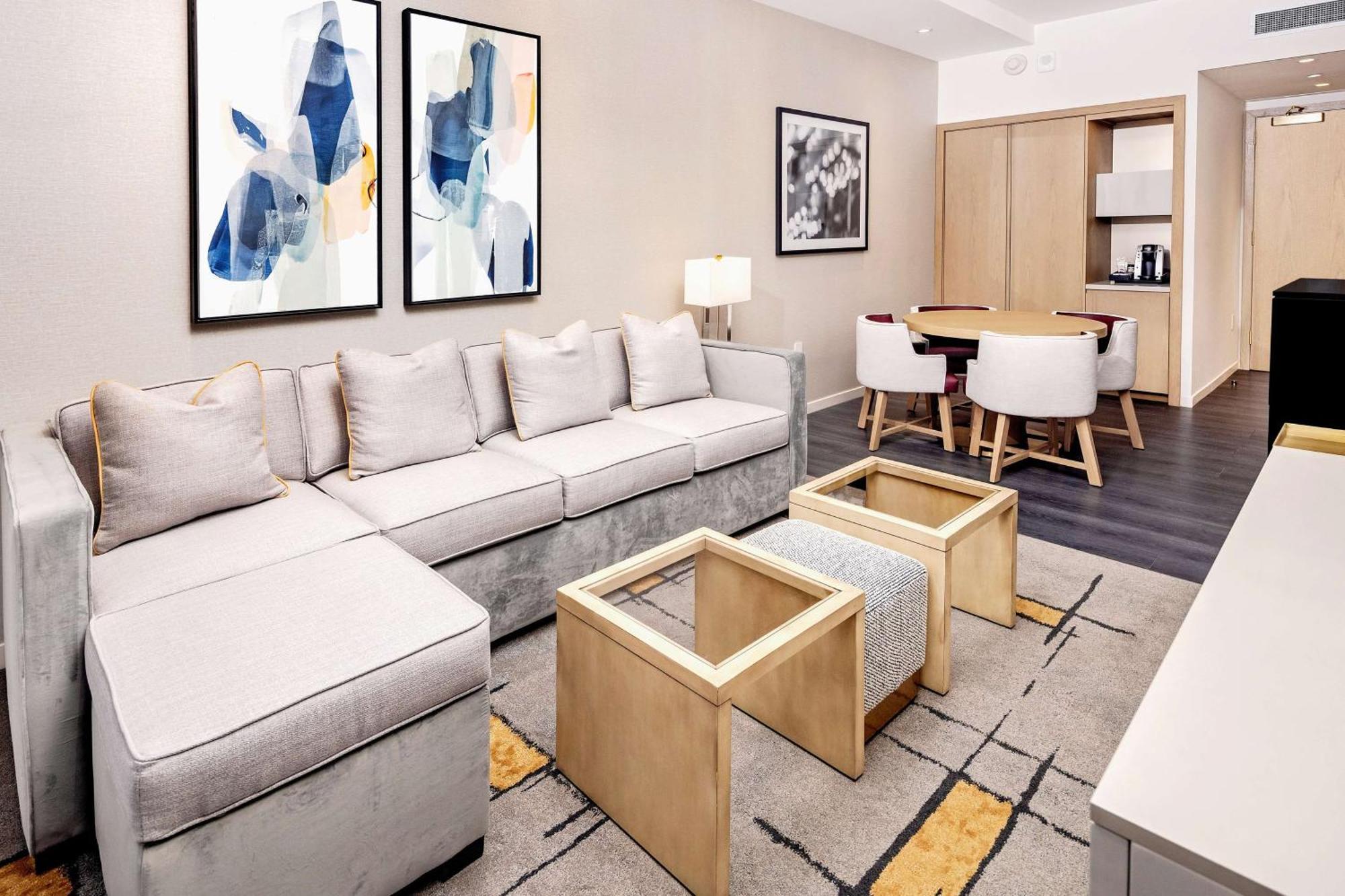 One-Bedroom King Suite Sofa Bed