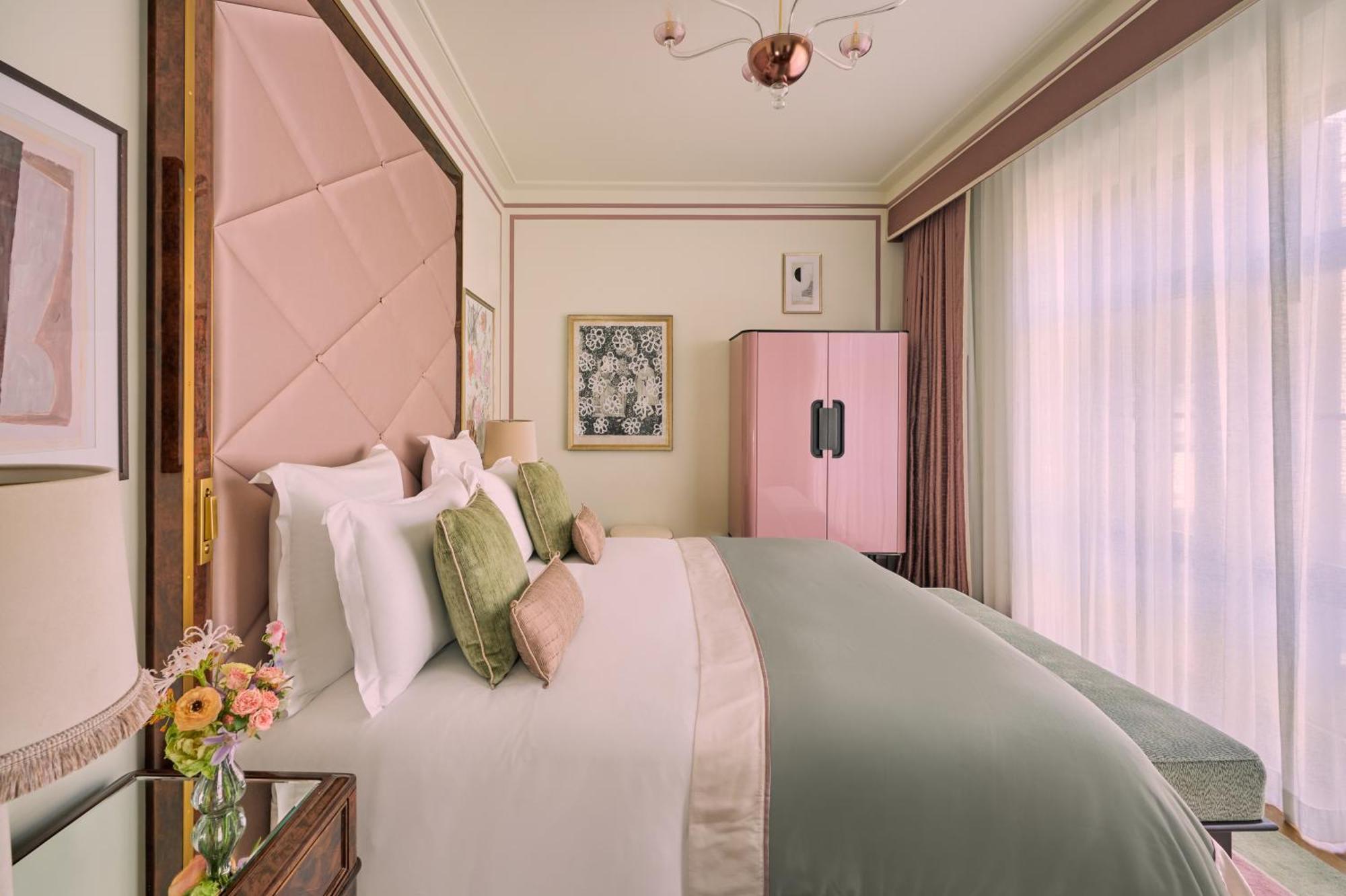 Classic King Room