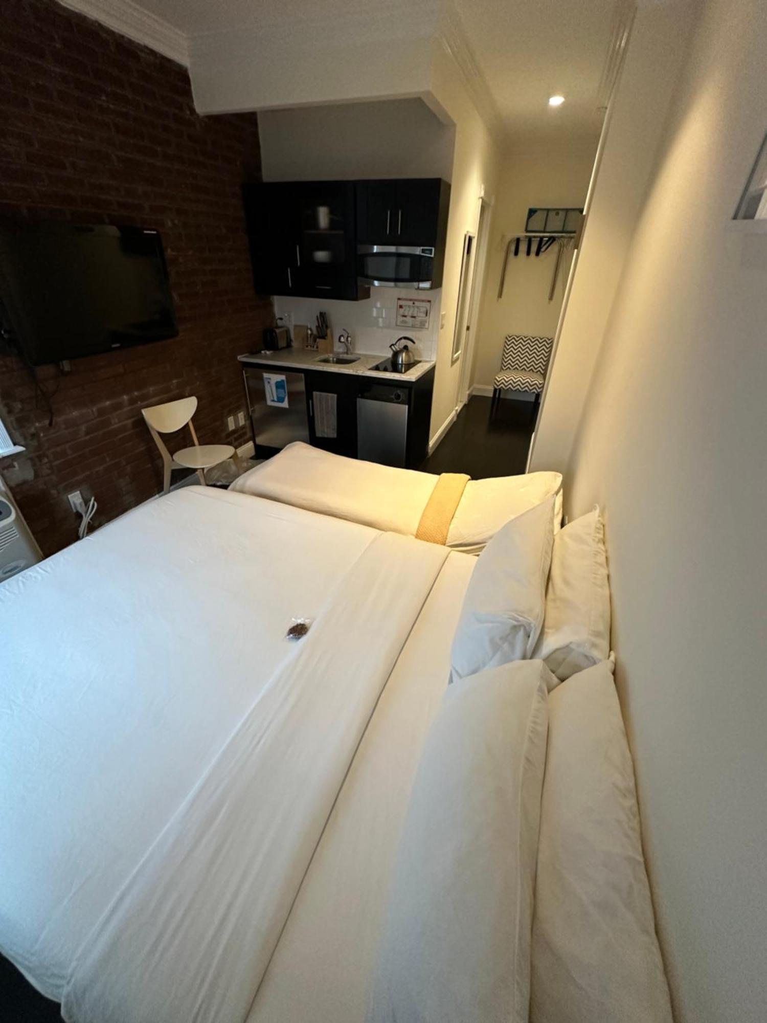 Deluxe Double Room Extra Bed