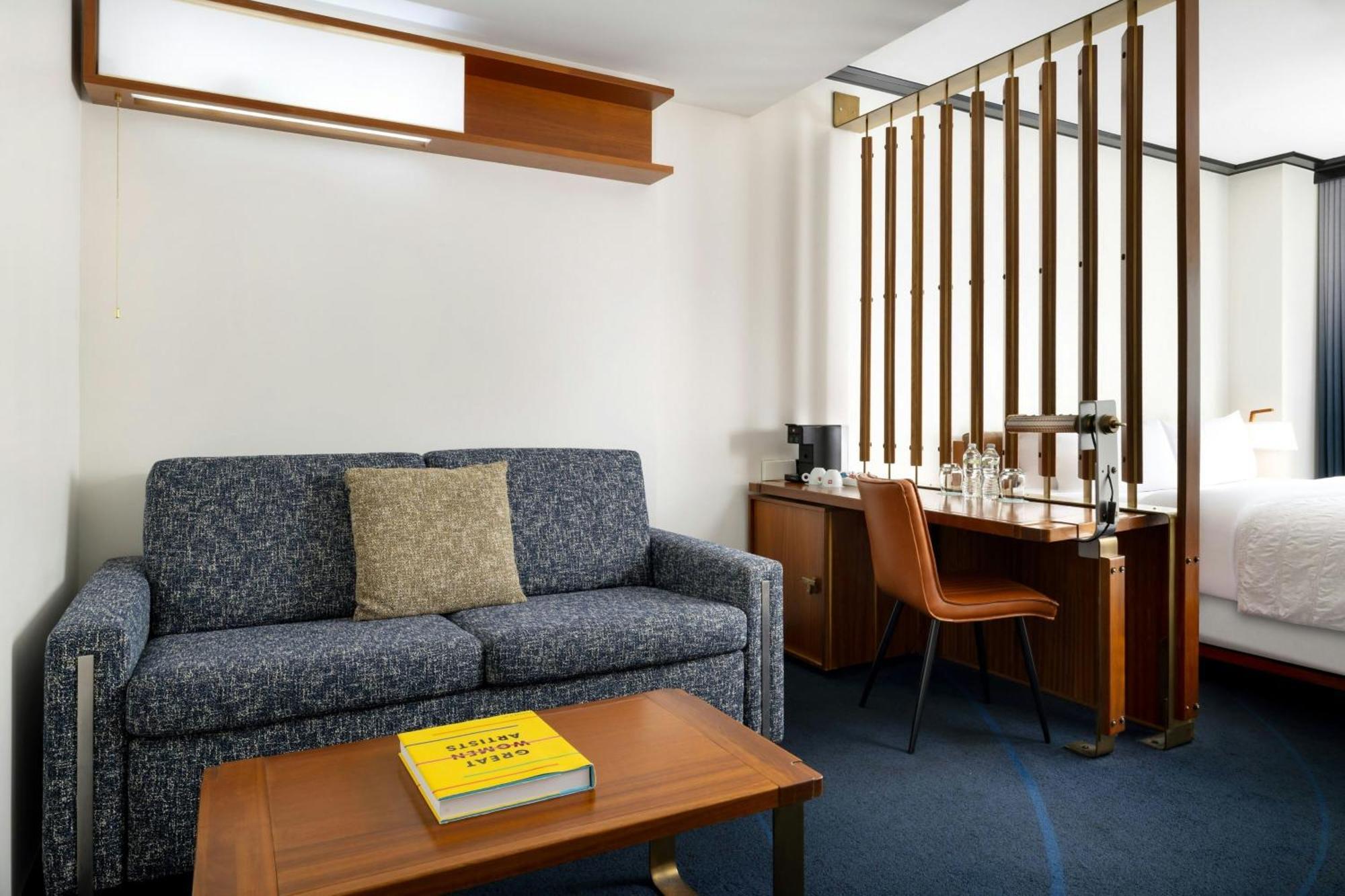 Junior King Suite Sofa Bed City View