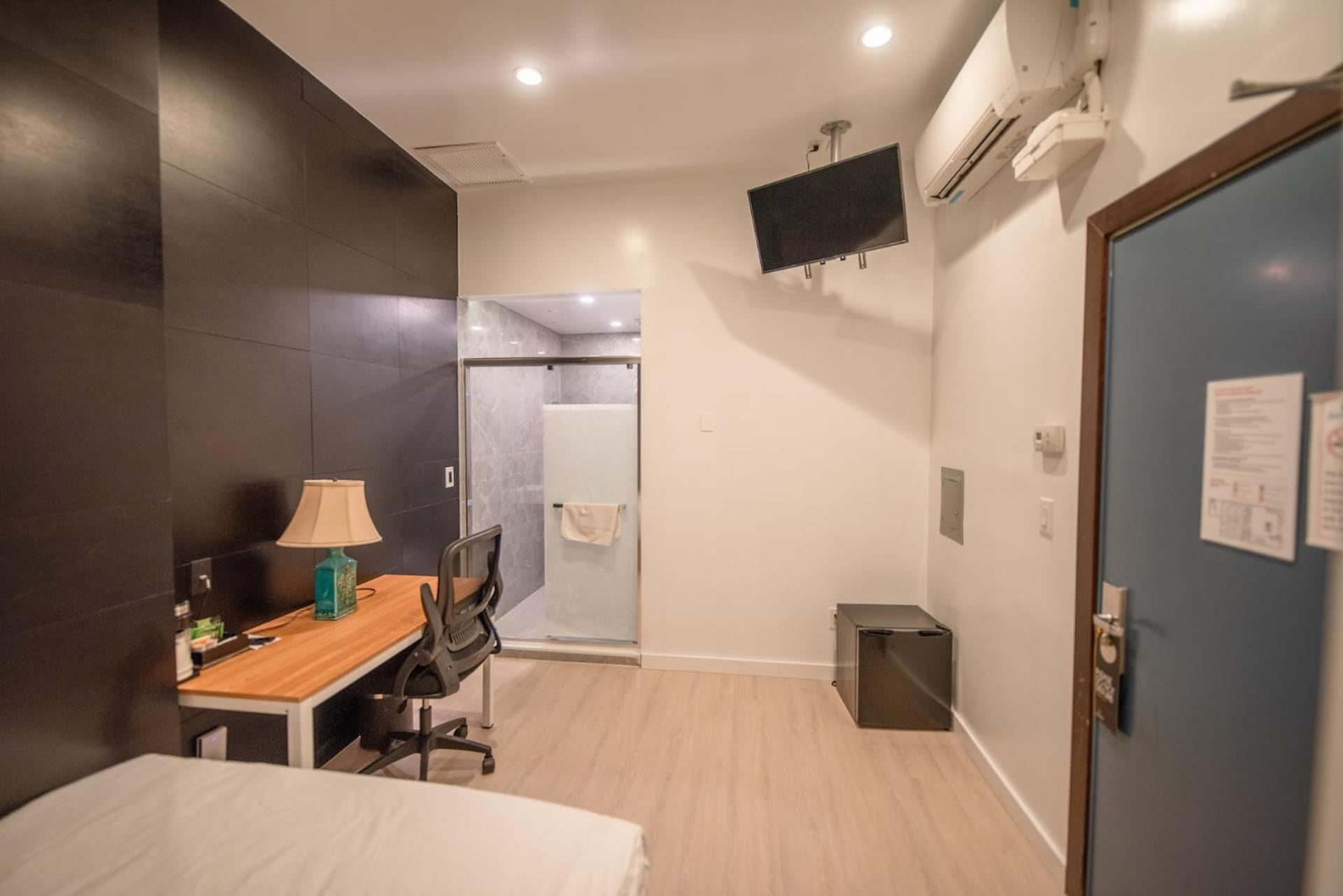 Compact Room