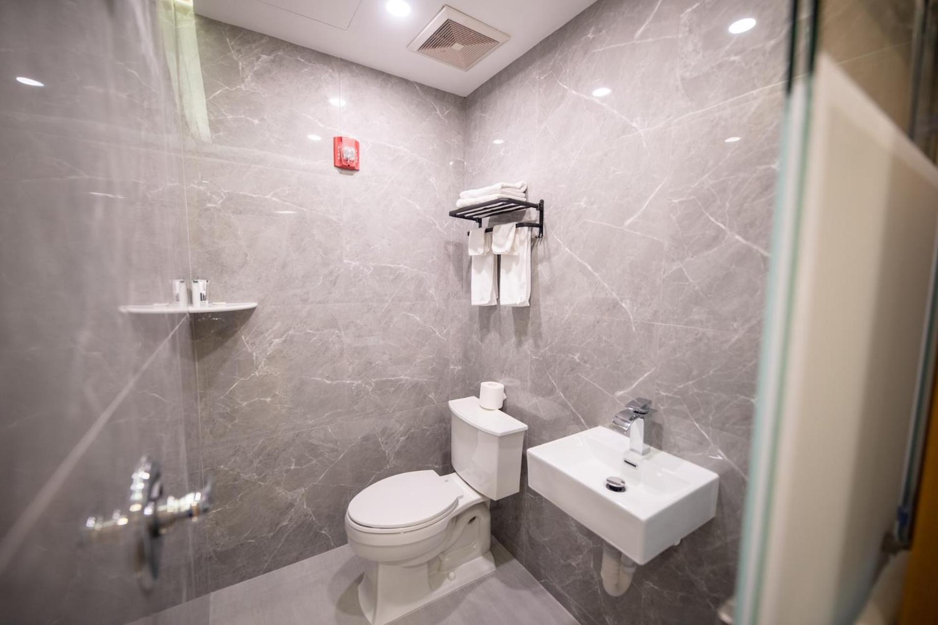 Compact Room