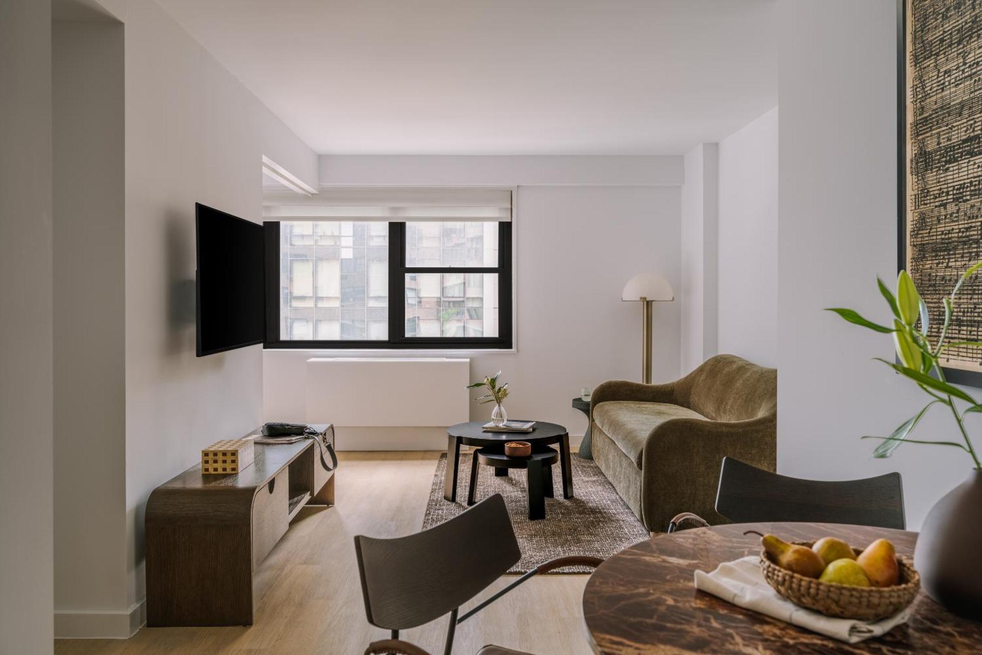 One-Bedroom Apartment Queen Sofa Bed