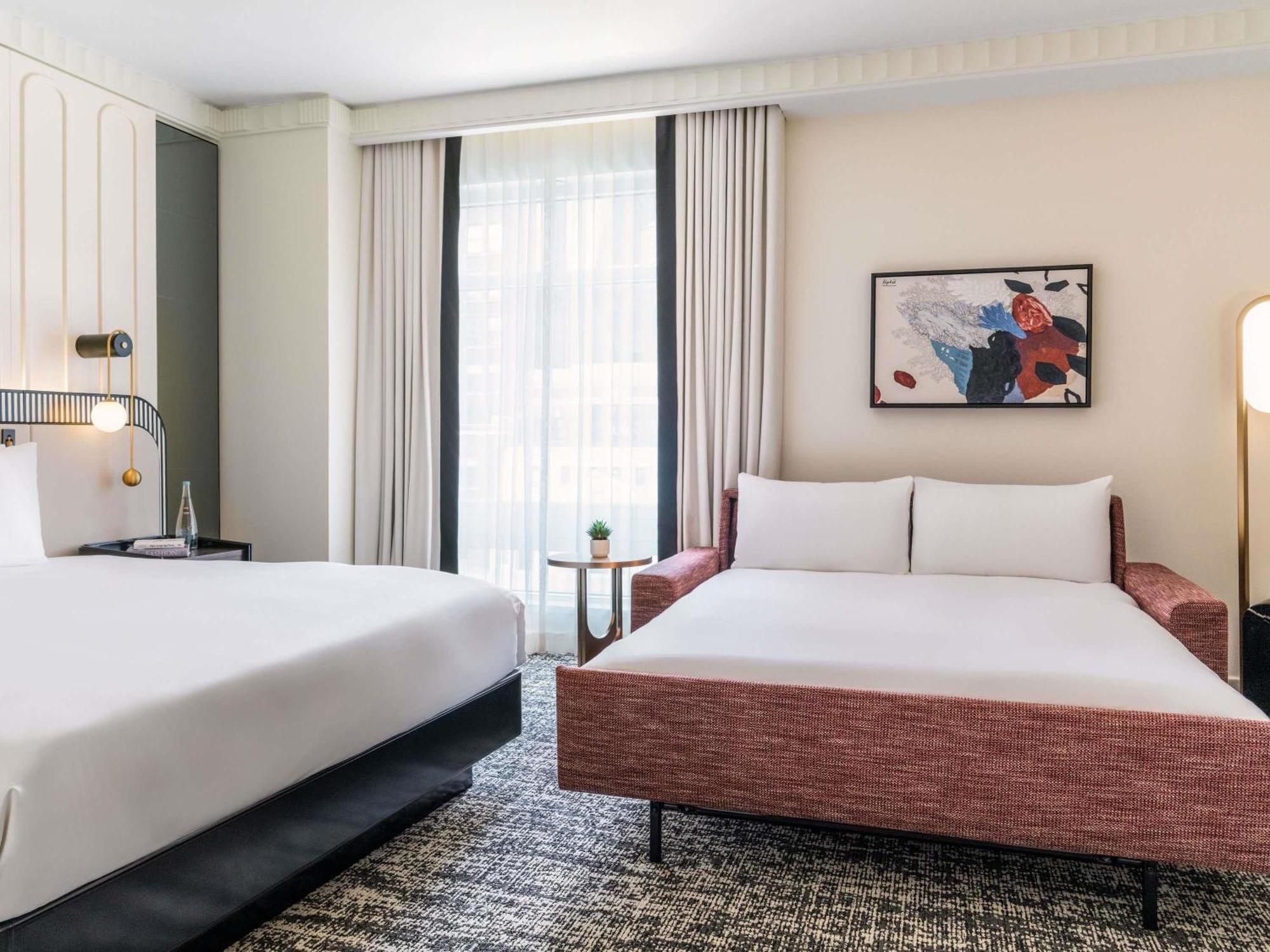Executive King Room Sofa Bed