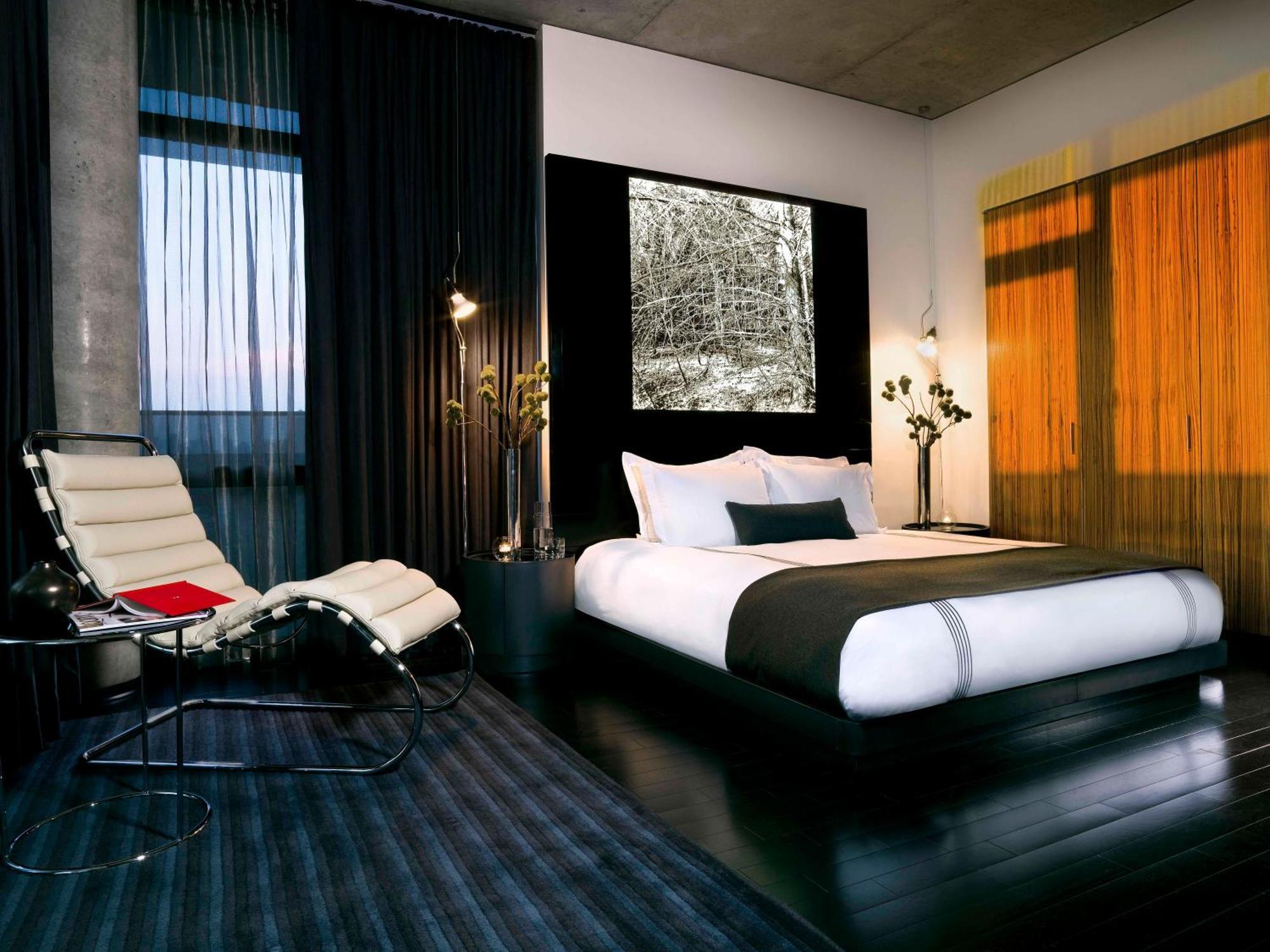 King Suite,1739388039:JPEG
