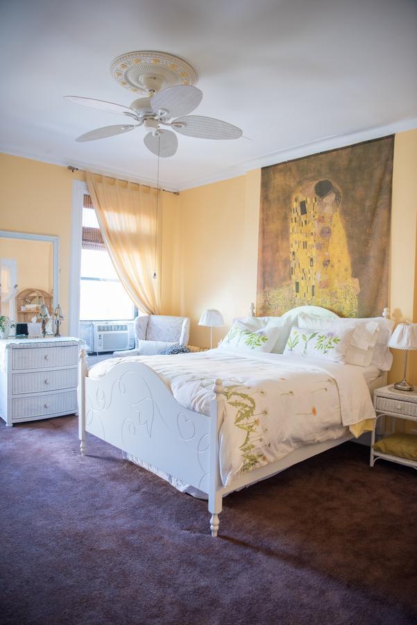 Cicely - Double Room with Garden View