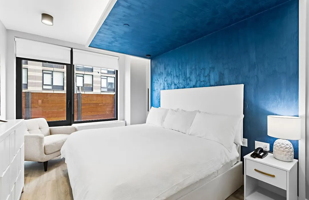 Global Luxury Suites At The Arches-1
