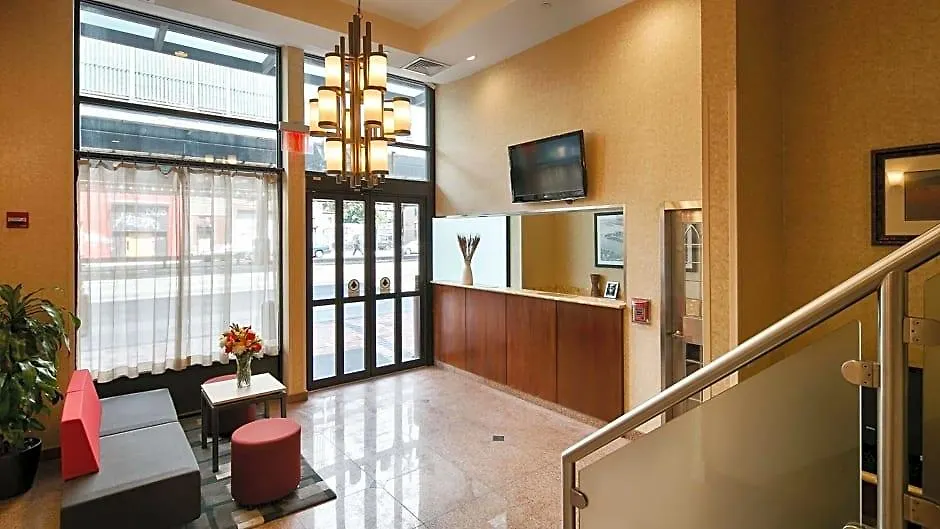 Best Western Plus Arena Hotel-1