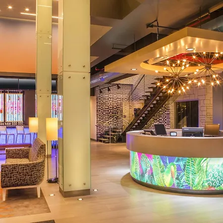 Aloft By Marriott New York Laguardia Airport-3