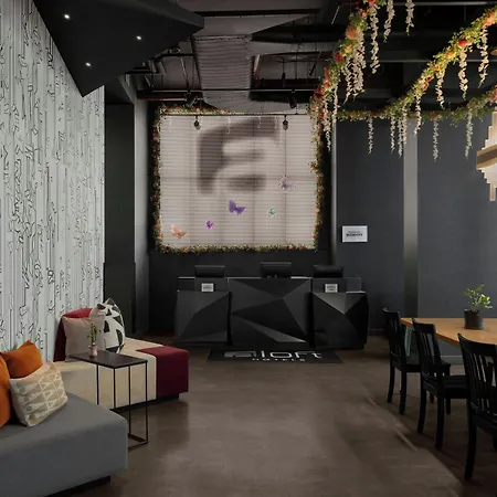 Aloft By Marriott New York Chelsea-3